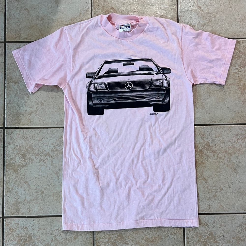 RARE Vintage LIKE NEW SINGLE Stitch Mercedes Graphic Tee Light Pink, Sz Medium